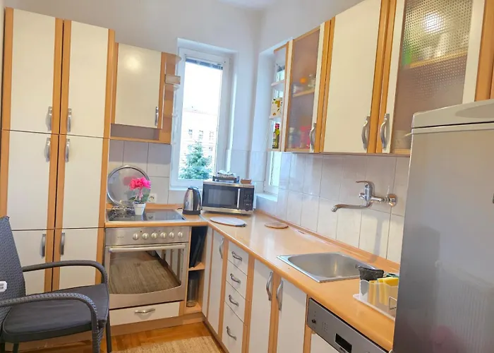 Mimi * サラエヴォ